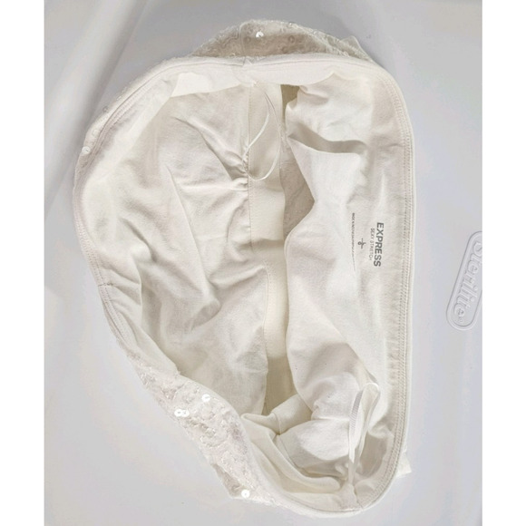 Express Sexy Stretch White Sequin Tube Top Sz L Built In Bra Coquette Cropped - Picture 9 of 10